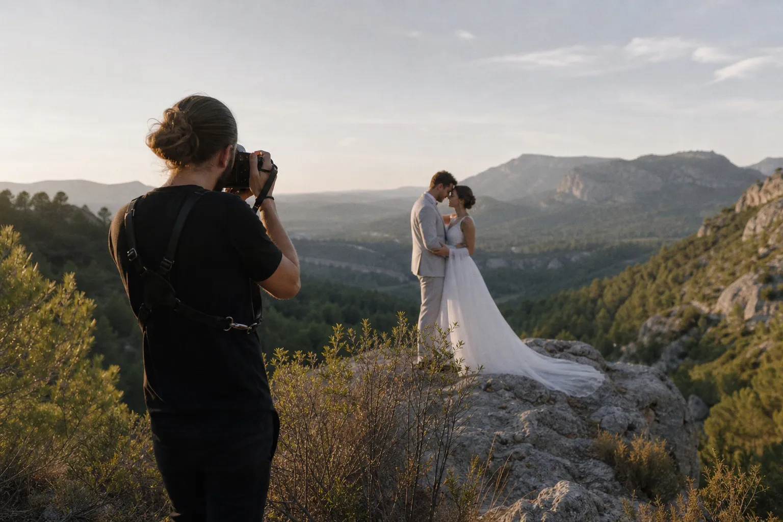 Canon EOS R6 V : l'outil hybride qui redéfinit le reportage de mariage