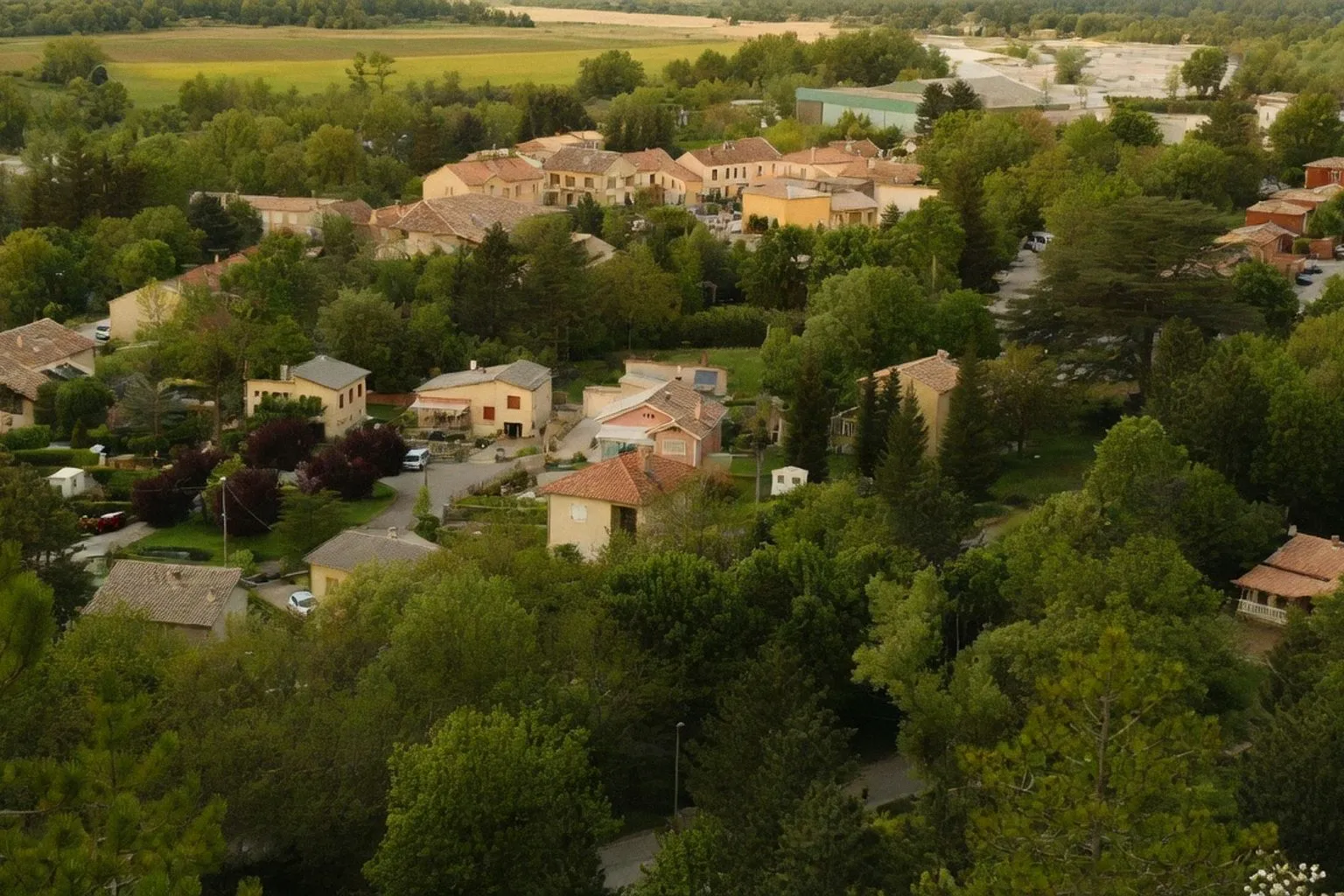 Garde-Colombe : le refuge minéral pour une séance photo de mariage confidentielle