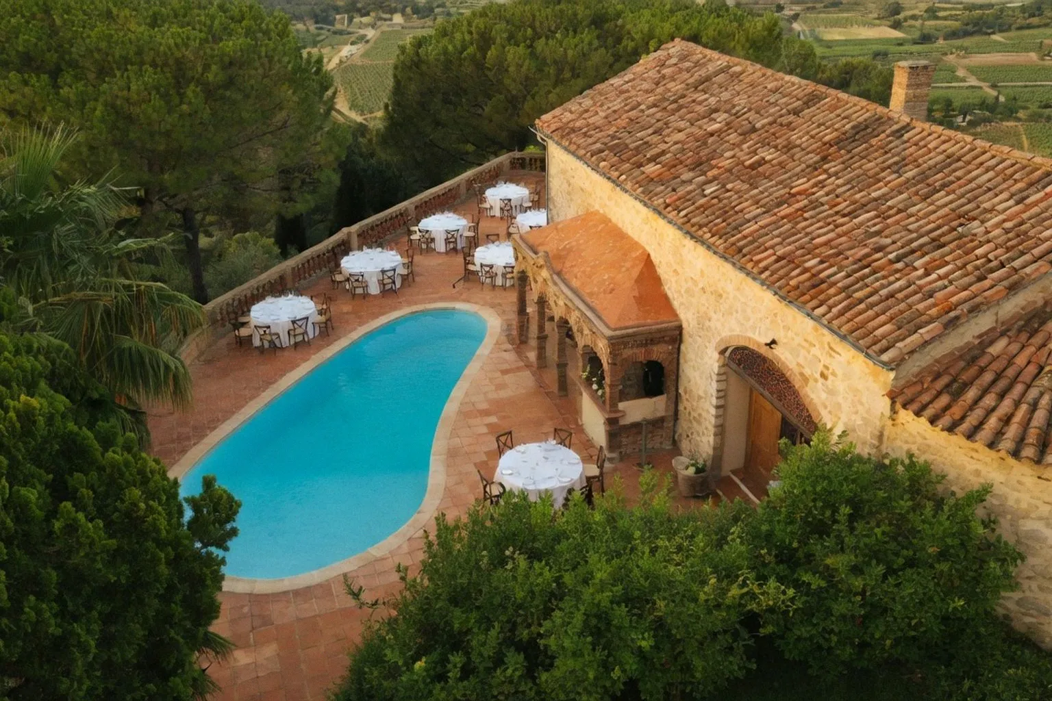 Mariage annulé dans le Var : 8 000 euros perdus après un changement de gestion au domaine