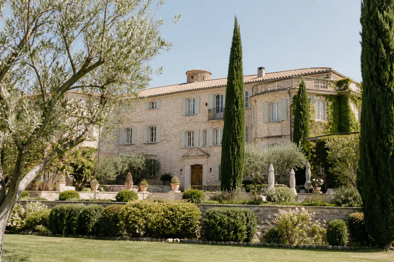 Sélection exclusive : les plus beaux lieux de réception pour un mariage en Provence